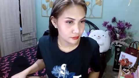 Snapshot of tsempress chatting on 23, 2, 2025 SHENA online show from 23, 2, 2025