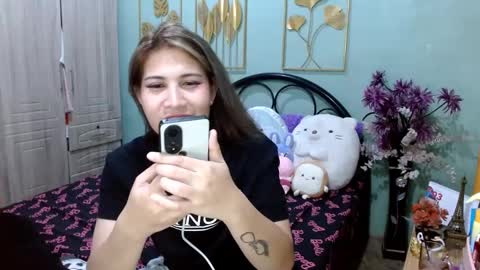 Snapshot of tsempress chatting on 11, 3, 2025 SHENA online show from 11, 3, 2025