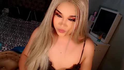 jayvie online show from 8, 10, 2025