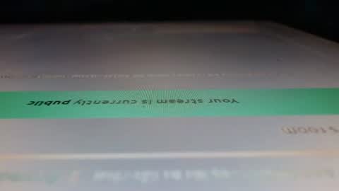 Snapshot of tswildflower33 chatting on 20, 10, 2025 Chin-chin online show from 20, 10, 2025