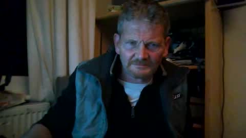 Snapshot of ttb2769 chatting on 8, 12, 2024 ttb2769 online show from 8, 12, 2024