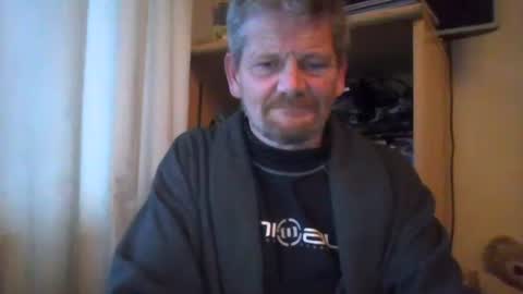 Snapshot of ttb2769 chatting on 8, 1, 2025 ttb2769 online show from 8, 1, 2025