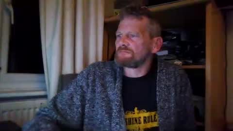 Snapshot of ttb2769 chatting on 5, 2, 2025 ttb2769 online show from 5, 2, 2025