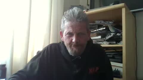 Snapshot of ttb2769 chatting on 10, 3, 2025 ttb2769 online show from 10, 3, 2025