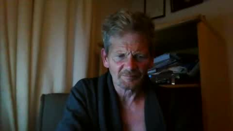 Snapshot of ttb2769 chatting on 6, 10, 2025 ttb2769 online show from 6, 10, 2025