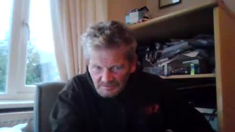 Snapshot of ttb2769 chatting on 15, 10, 2025 ttb2769 online show from 15, 10, 2025