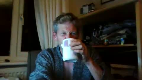 Snapshot of ttb2769 chatting on 20, 10, 2025 ttb2769 online show from 20, 10, 2025