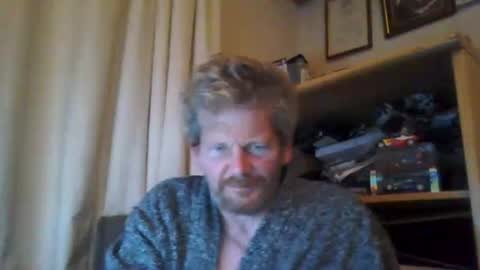 Snapshot of ttb2769 chatting on 22, 11, 2025 ttb2769 online show from 22, 11, 2025