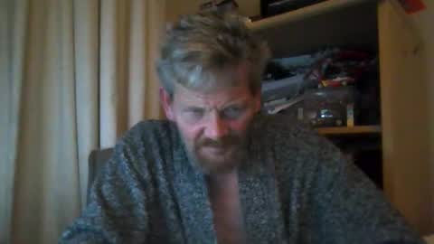 Snapshot of ttb2769 chatting on 17, 12, 2025 ttb2769 online show from 17, 12, 2025