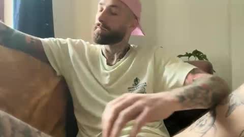 Tuhands online show from 9, 4, 2026