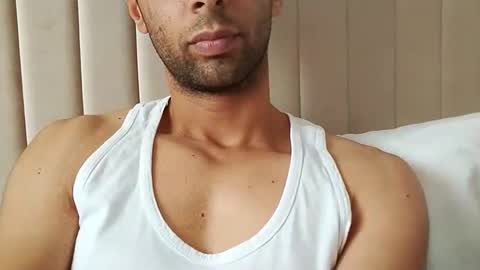 Snapshot of tunisiensexyguy chatting on 24, 12, 2024 TunisienSexyGuy online show from 24, 12, 2024