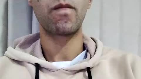 Snapshot of tunisiensexyguy chatting on 1, 1, 2025 TunisienSexyGuy online show from 1, 1, 2025