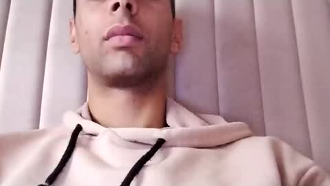 Snapshot of tunisiensexyguy chatting on 17, 1, 2025 TunisienSexyGuy online show from 17, 1, 2025