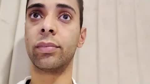 Snapshot of tunisiensexyguy chatting on 19, 1, 2025 TunisienSexyGuy online show from 19, 1, 2025