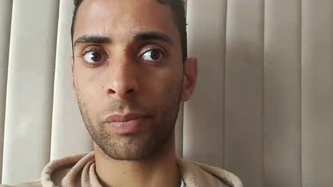 Snapshot of tunisiensexyguy chatting on 11, 2, 2025 TunisienSexyGuy online show from 11, 2, 2025