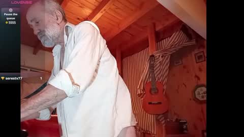 Papi Facu online show from 5, 3, 2025