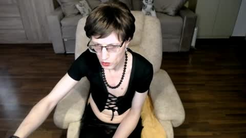 Clementine online show from 17, 4, 2026