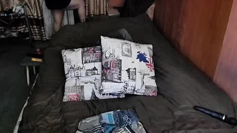 Lana online show from 19, 2, 2025