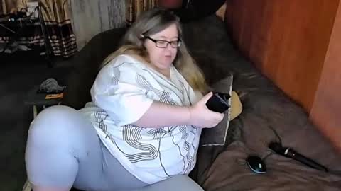 Lana online show from 2, 3, 2025