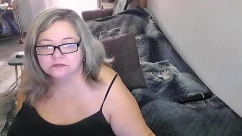 Lana online show from 10, 9, 2025