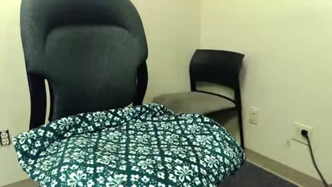 twayne29x online show from 22, 4, 2026