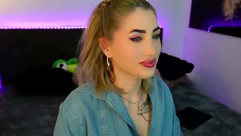 MayCarrey online show from 18, 1, 2026