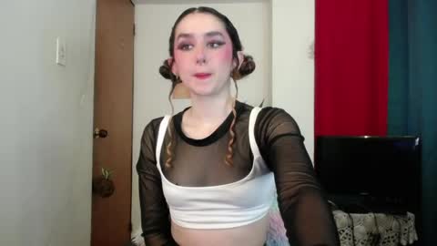 TwinFlamesXX online show from 19, 5, 2026