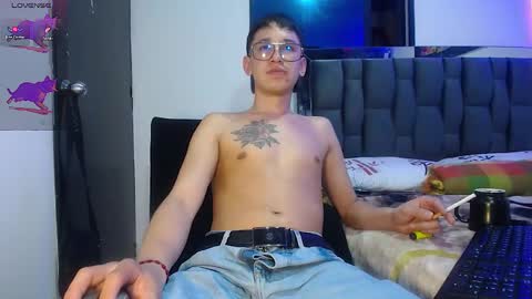 Snapshot of twink_daren chatting on 18, 2, 2025 Mr Daren online show from 18, 2, 2025
