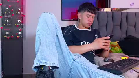Snapshot of twink_daren chatting on 16, 9, 2025 Mr Daren online show from 16, 9, 2025