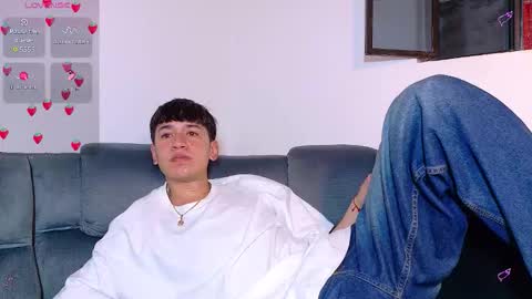 Snapshot of twink_daren chatting on 10, 10, 2025 Mr Daren online show from 10, 10, 2025
