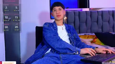 Snapshot of twink_daren chatting on 9, 7, 2026 Mr Daren online show from 9, 7, 2026