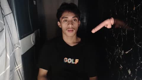 Snapshot of twink_hairyass69 chatting on 3, 12, 2024 Aladin online show from 3, 12, 2024