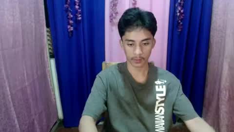 Snapshot of twink_hairyass69 chatting on 11, 10, 2025 Aladin online show from 11, 10, 2025