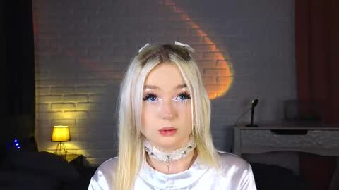 twinklefluff online show from 14, 9, 2025