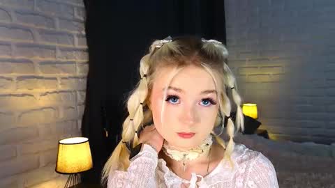 twinklefluff online show from 11, 10, 2025