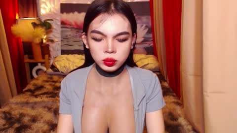 twinktransshanel online show from 12, 11, 2025