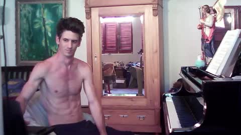 TobeBritta online show from 5, 1, 2025