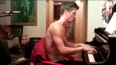 TobeBritta online show from 6, 3, 2025