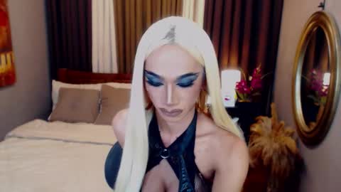 KiaraKeana online show from 5, 3, 2026