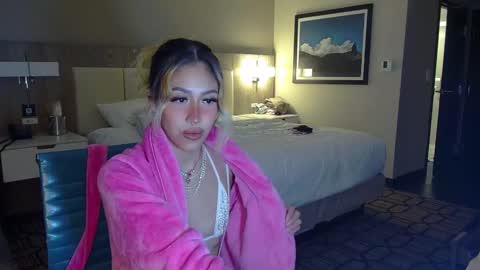 Snapshot of txstripper chatting on 5, 1, 2025 TheStripperAndTheRoughneck online show from 5, 1, 2025