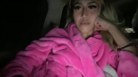 Snapshot of txstripper chatting on 6, 1, 2025 TheStripperAndTheRoughneck online show from 6, 1, 2025