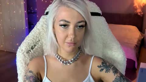 Miley online show from 1, 11, 2025