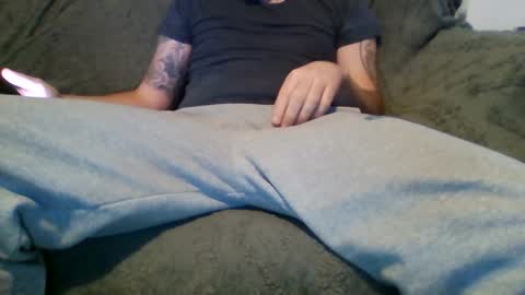 Snapshot of tyler1503857431 chatting on 5, 4, 2026 tyler1503857431 online show from 5, 4, 2026