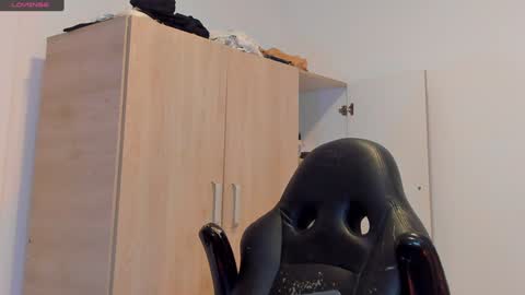     online show from 29, 12, 2024