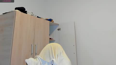     online show from 31, 12, 2024