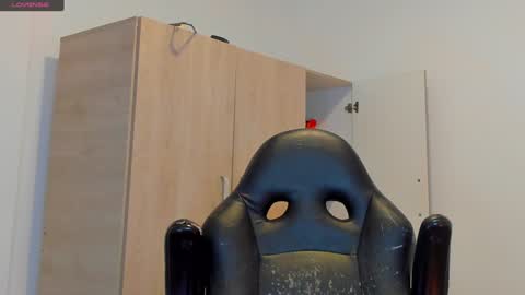     online show from 23, 1, 2025