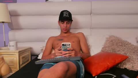Tyler Rodriguez online show from 12, 2, 2025