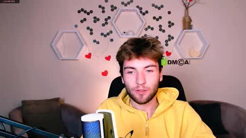 tyler_sparks_ online show from 8, 10, 2025