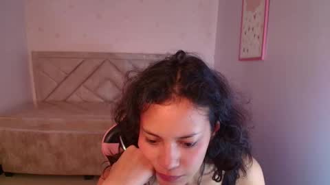 TYNA  online show from 10, 9, 2025