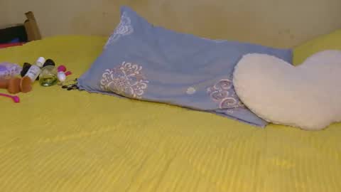 tynniee online show from 6, 2, 2026